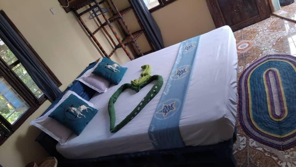 Luca&Irina Airport Comfort Zanzibar Exteriör bild